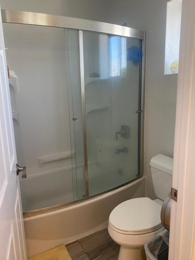 Private Room In Los Angeles With Ac, Strong Wifi, Smart Tv, Work Desk Near Sofi Stadium المظهر الخارجي الصورة
