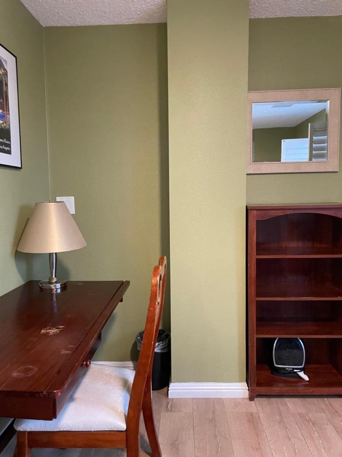 Private Room In Los Angeles With Ac, Strong Wifi, Smart Tv, Work Desk Near Sofi Stadium المظهر الخارجي الصورة