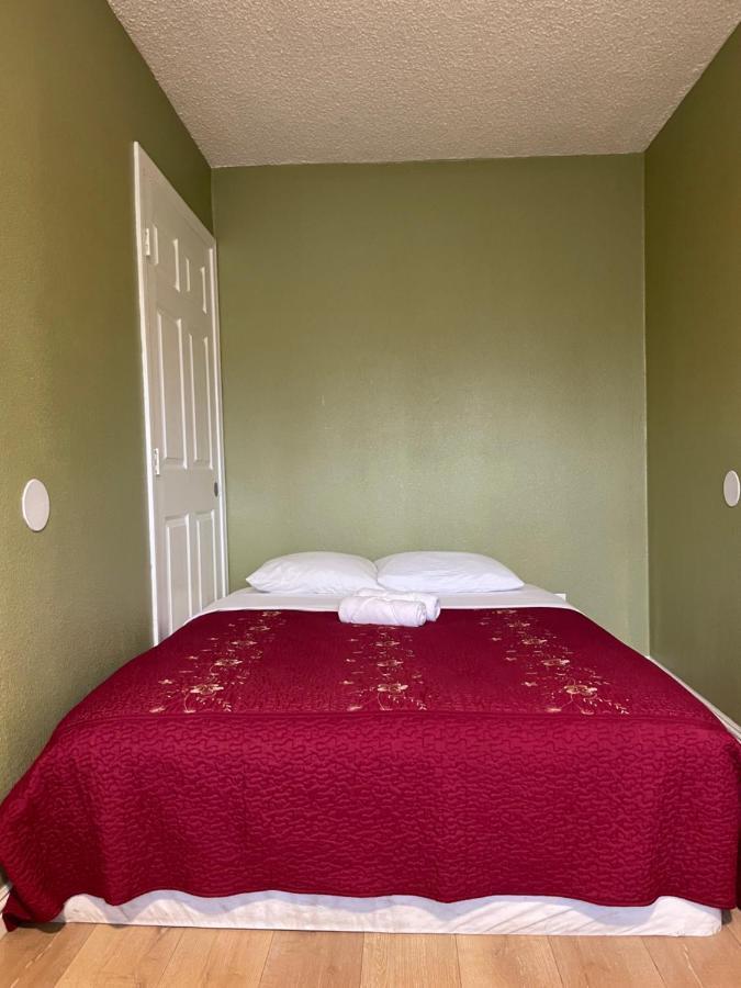 Private Room In Los Angeles With Ac, Strong Wifi, Smart Tv, Work Desk Near Sofi Stadium المظهر الخارجي الصورة
