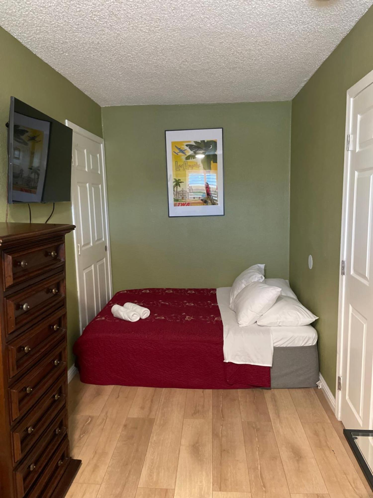Private Room In Los Angeles With Ac, Strong Wifi, Smart Tv, Work Desk Near Sofi Stadium المظهر الخارجي الصورة